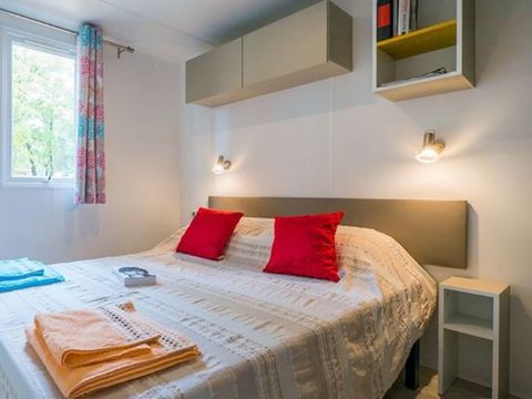 MOBILHOME 6 personnes - Mobil-home | Comfort | 3 Ch. | 6 Pers. | Terrasse surélevée | Clim.