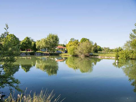 Camping Village de Vacances Lac Saint Georges - Camping Haute-Garonne - Image N°2