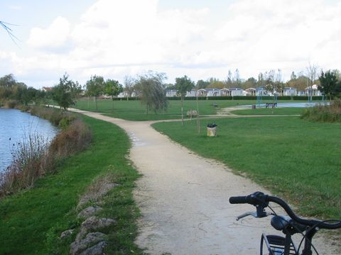 Camping du Lac de Saujon - Camping Charente-Maritime - Image N°16