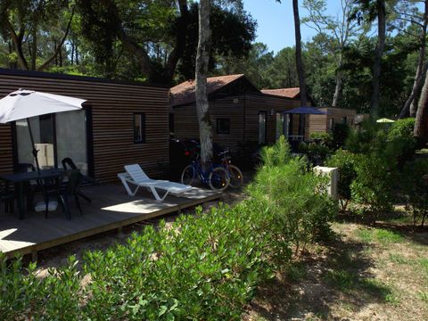 MOBILE HOME 6 people - Comfort mobile home 35m² 3 bedrooms + terrace + towels and sheets + TV