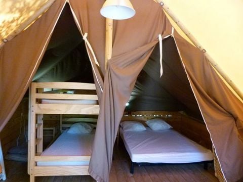 BUNGALOW TOILÉ 4 personnes - Cabane Amazone (sans sanitaires)