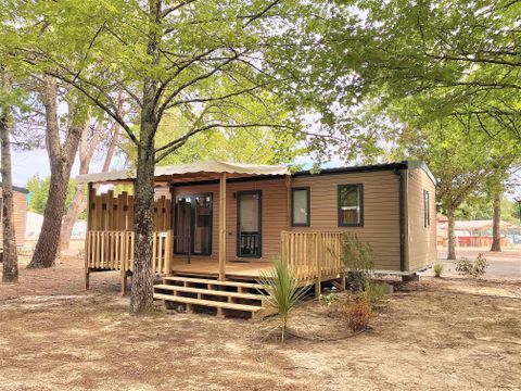 MOBILE HOME 6 people - Trendy 3 bedroom cottage