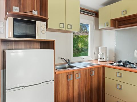 MOBILHOME 8 personnes - Mobil-home | Classic | 3 Ch. | 6/8 Pers. | Terrasse surélevée non couverte | Clim.