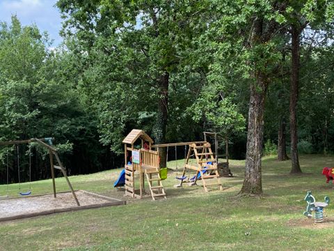 Camping Domaine des Grands Pins  - Camping Dordogne - Image N°5