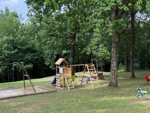 Camping Domaine des Grands Pins  - Camping Dordogne - Image N°9