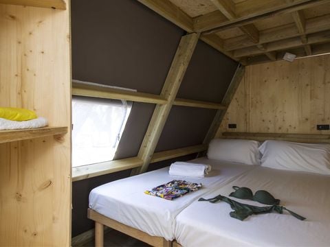 TENTE TOILE ET BOIS 4 personnes - Glamping Kentia