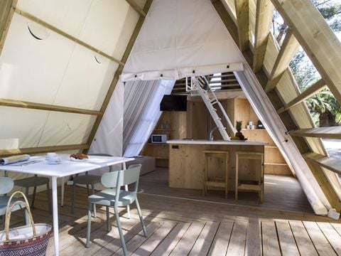 TENTE TOILE ET BOIS 4 personnes - Glamping Kentia