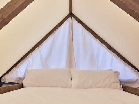 TENTE TOILE ET BOIS 4 personnes - Glamping