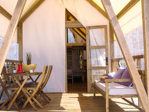 CANVAS AND WOOD TENT 4 people - Senyoret Glamping