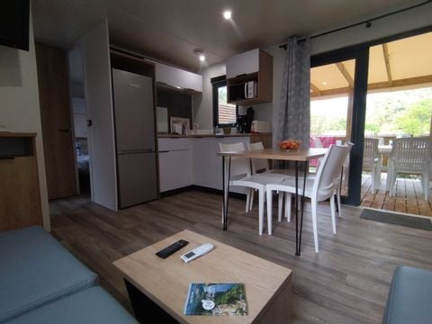 MOBILE HOME 6 people - Privilège 3 bedrooms - 1 bathroom - air conditioning + TV