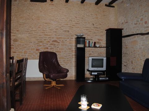 GÎTE 6 personnes - 3 chambres - 80m² -