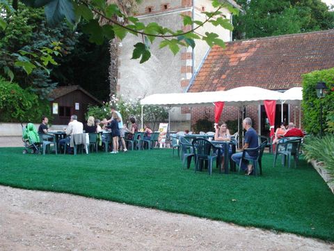 Camping Château de la Rolandière - Camping Indre-et-Loire - Image N°10