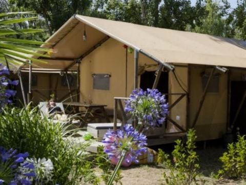 CANVAS AND WOOD TENT 5 people - Super Lodge | Super Lodge | 2 Bedrooms | 5 Pers. | Air-conditioning