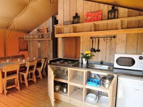 CANVAS AND WOOD TENT 5 people - Super Lodge | Super Lodge | 2 Bedrooms | 5 Pers. | Air-conditioning