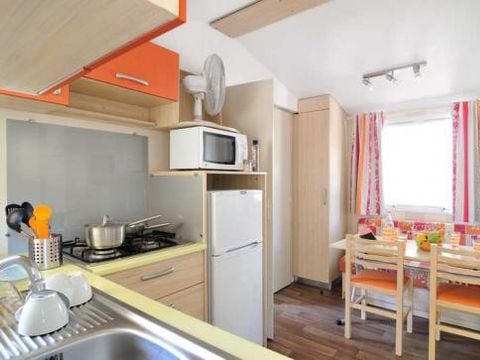 MOBILE HOME 4 people - Mobile-home | Comfort | 2 Bedrooms | 4 Pers. | Raised terrace | Air-con.