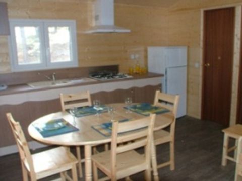 CHALET 7 people - COMFORT CHALET WITHOUT AIR CONDITIONING 2 bedrooms, 35 m², 2 bedrooms, 35 m².