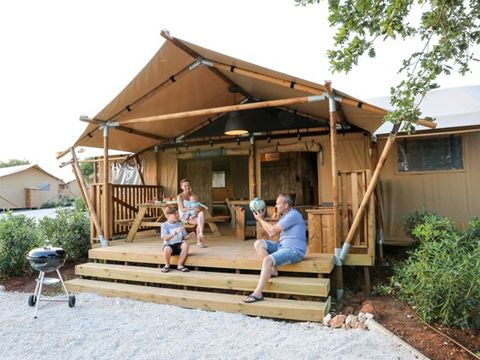 TENTE TOILE ET BOIS 6 personnes - Tente Safari Lodge | 3 Ch. | 6 Pers. | 1 SDB | Clim.