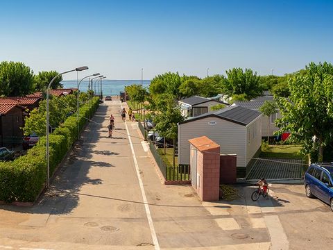 Camping Resort Els Pins Malgrat De Mar Vacances Campings