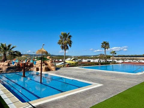 Camping Resort Els Pins - Camping Barcelone - Image N°56