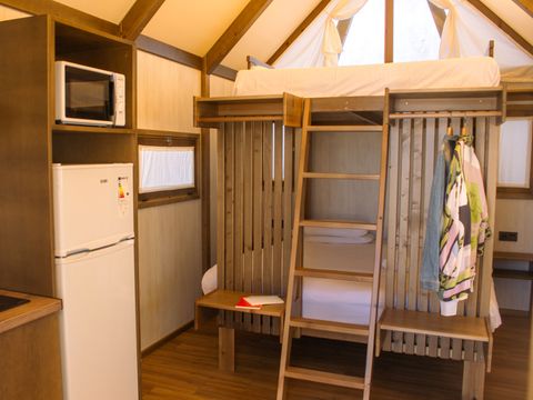 TENTE TOILE ET BOIS 4 personnes - Glamping