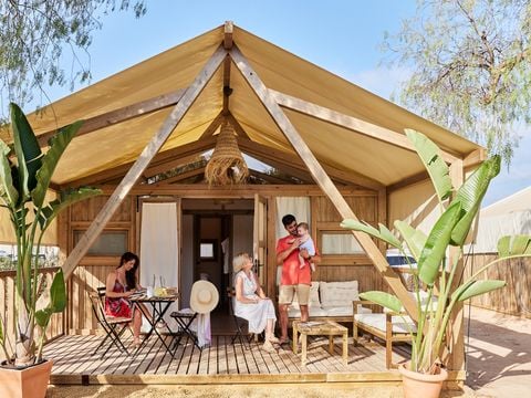 TENTE TOILE ET BOIS 4 personnes - Glamping