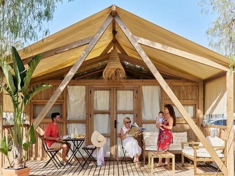 TENTE TOILE ET BOIS 4 personnes - Glamping