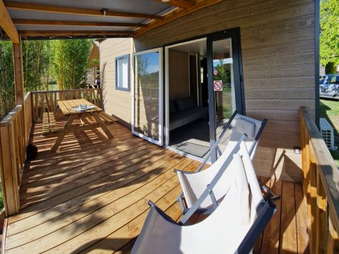 CHALET 5 personnes - Chalet Premium 28m² 2 chambres / terrasse semi-couverte / TV / climatisation