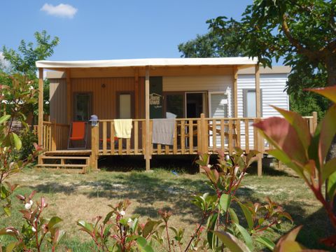 MOBILE HOME 6 people - HomeFlower 35m² PREMIUM 3 Bedrooms + semi-covered terrace + TV + Air conditioning