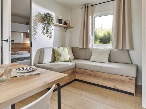 MOBILHOME 6 personnes - Mobil-home riviera Confort 32m² - 3 chambres + Terrasse + TV + Climatisation