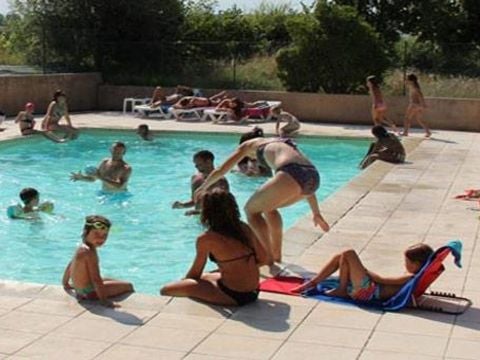 Flower Camping  Le Lac De Thesauque - Camping Haute-Garonne