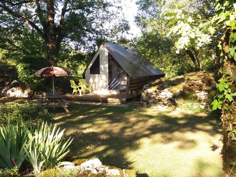 TENTE TOILE ET BOIS 4 personnes - Tente Confort 2 chambres (sans sanitaires, avec cuisine)