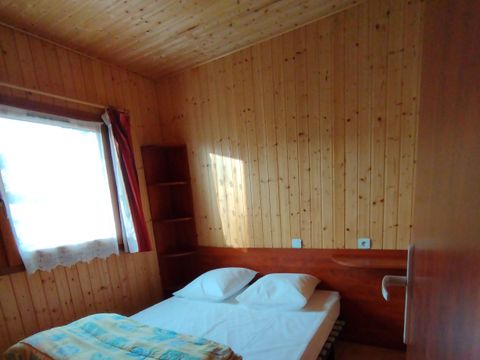 CHALET 4 people - Lake view room (2 bedrooms)