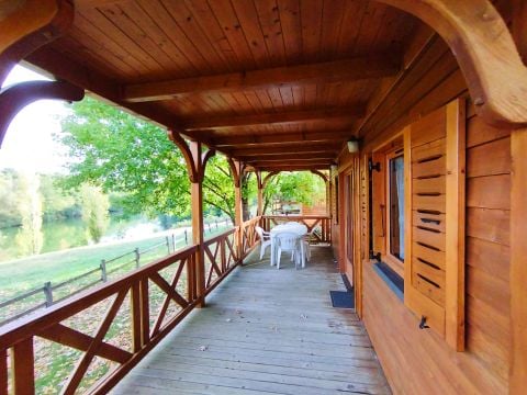 CHALET 4 people - Lake view room (2 bedrooms)