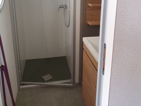 MOBILHOME 5 personnes - 2 chambres Confort 26m² + Terrasse couverte 26m²