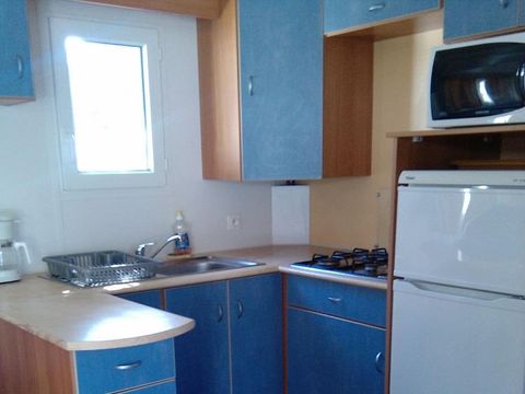 MOBILHOME 6 personnes - CAMPING ACAPULCO MH 3 chambres standard (mobil-home de +12ans) Terrasse bois non couverte  30m²