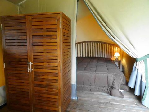 CANVAS AND WOOD TENT 5 people - MOKORO LODGE (WITHOUT SANITARY FACILITIES)