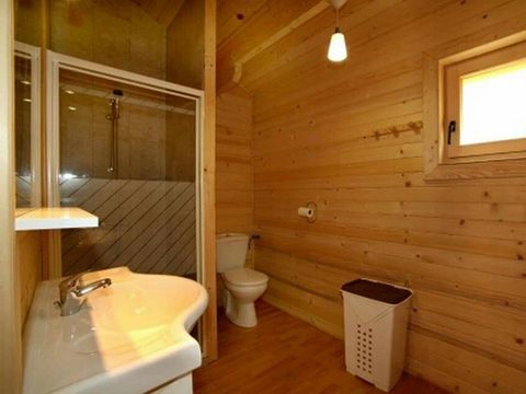 CHALET 4 people - Chalet Romarin 2 bedrooms with air conditioning and TV