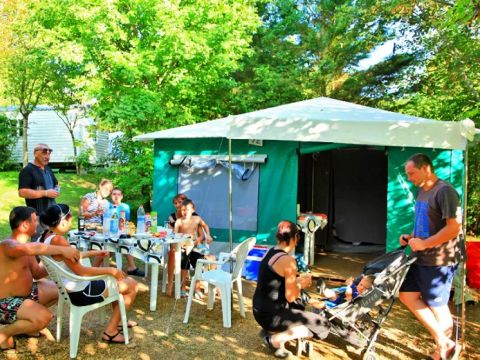 TENTE TOILE ET BOIS 4 personnes - Caraibe 3 Pièces 4 Personnes