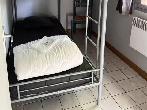 GÎTE 9 personnes - Famille 5 Pièces 9 Personnes + TV