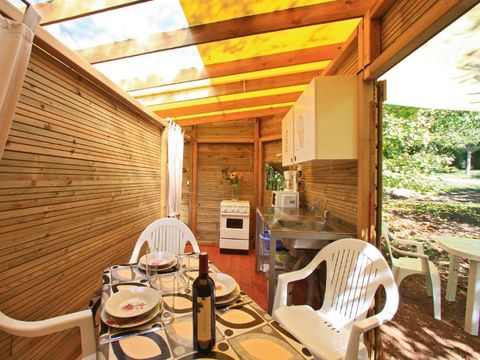 MOBILHOME 4 personnes - Cabane Ti Case 17 m² + terrasse 9 m² (sans sanitaires)