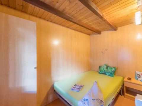 CHALET 2 people - Low Cost 1 room without bathroom