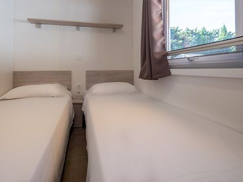 MOBILHOME 6 personnes - Comfort XL | 3 Ch. | 6 Pers. | Terrasse surélevée | Clim.