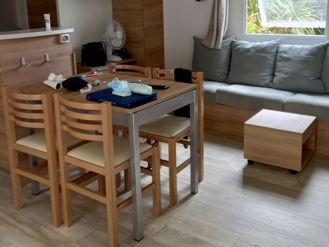 MOBILHOME 6 personnes - BA45 40 m² -  3 chambres - Cliamatisation - 2SDB, 2WC