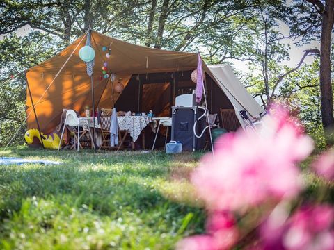 TENTE 6 personnes - Grande tente De Waard - sans sanitaires