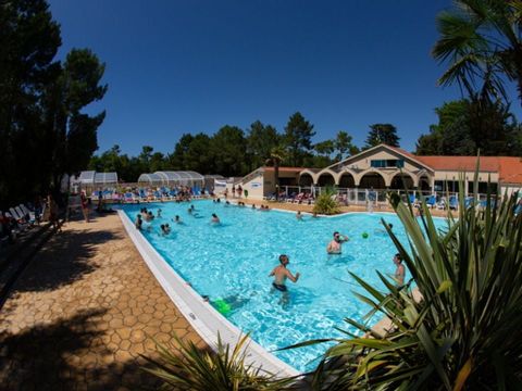 Tour Opérateur et particuliers sur camping Le Bois Masson - Funpass non inclus - Camping Vendée