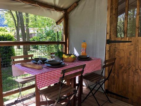 BUNGALOW TOILÉ 4 personnes - LODGE sans sanitaires