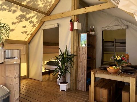 TENTE 4 personnes - ECOLODGE sans sanitaires