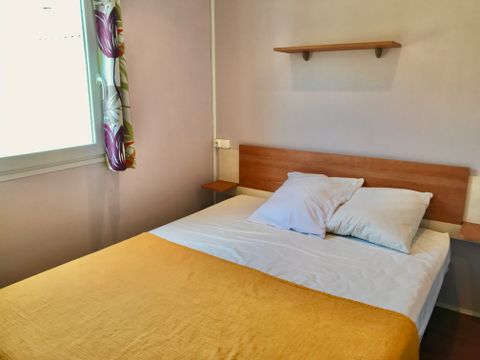 MOBILE HOME 4 people - Loggia 31m², 2 bedrooms, terrace Integrated loggia, air conditioning