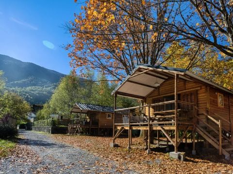 UNUSUAL ACCOMMODATION 5 people - Cabane sur Pilotis 3 Pièces 5 Personnes