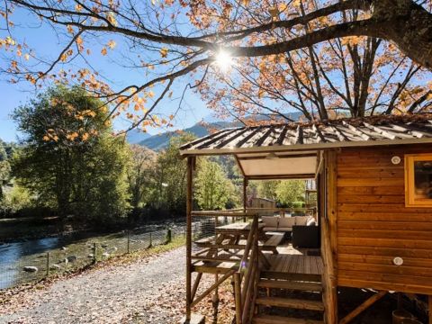 HÉBERGEMENT INSOLITE 5 personnes - Cabane sur Pilotis 3 Pièces 5 Personnes